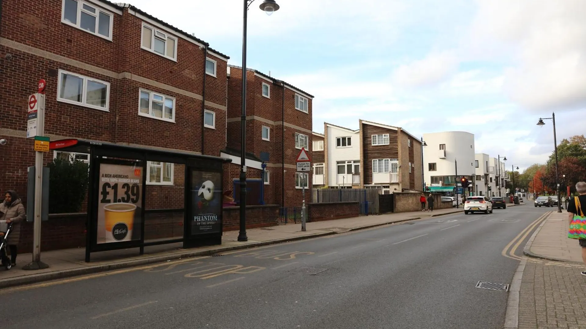 The Entire 4 Bedroom House Near Victoria Park And In Bow London E3